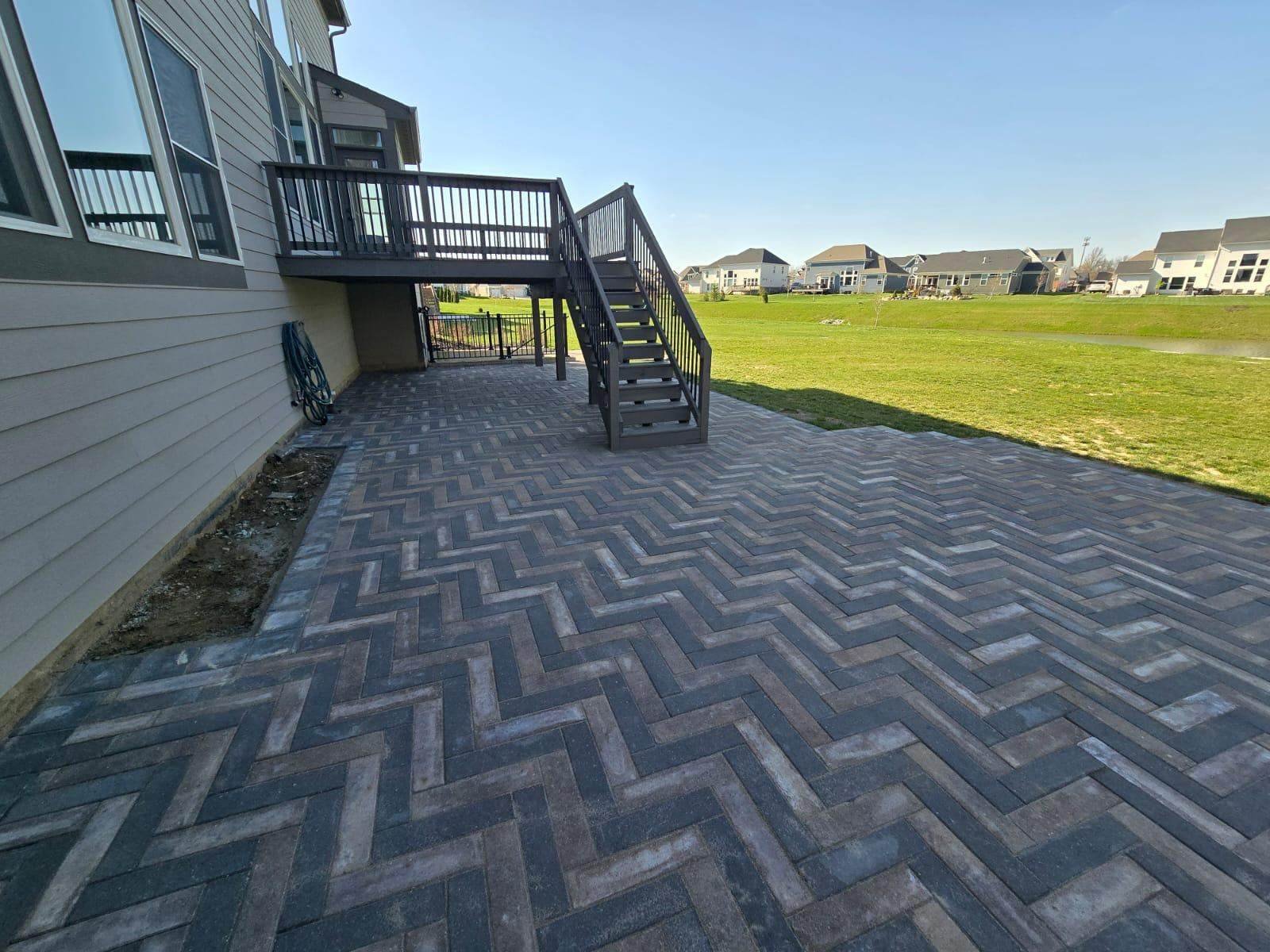 house deck and backyard remodling Homerix Inc Westfield Indiana