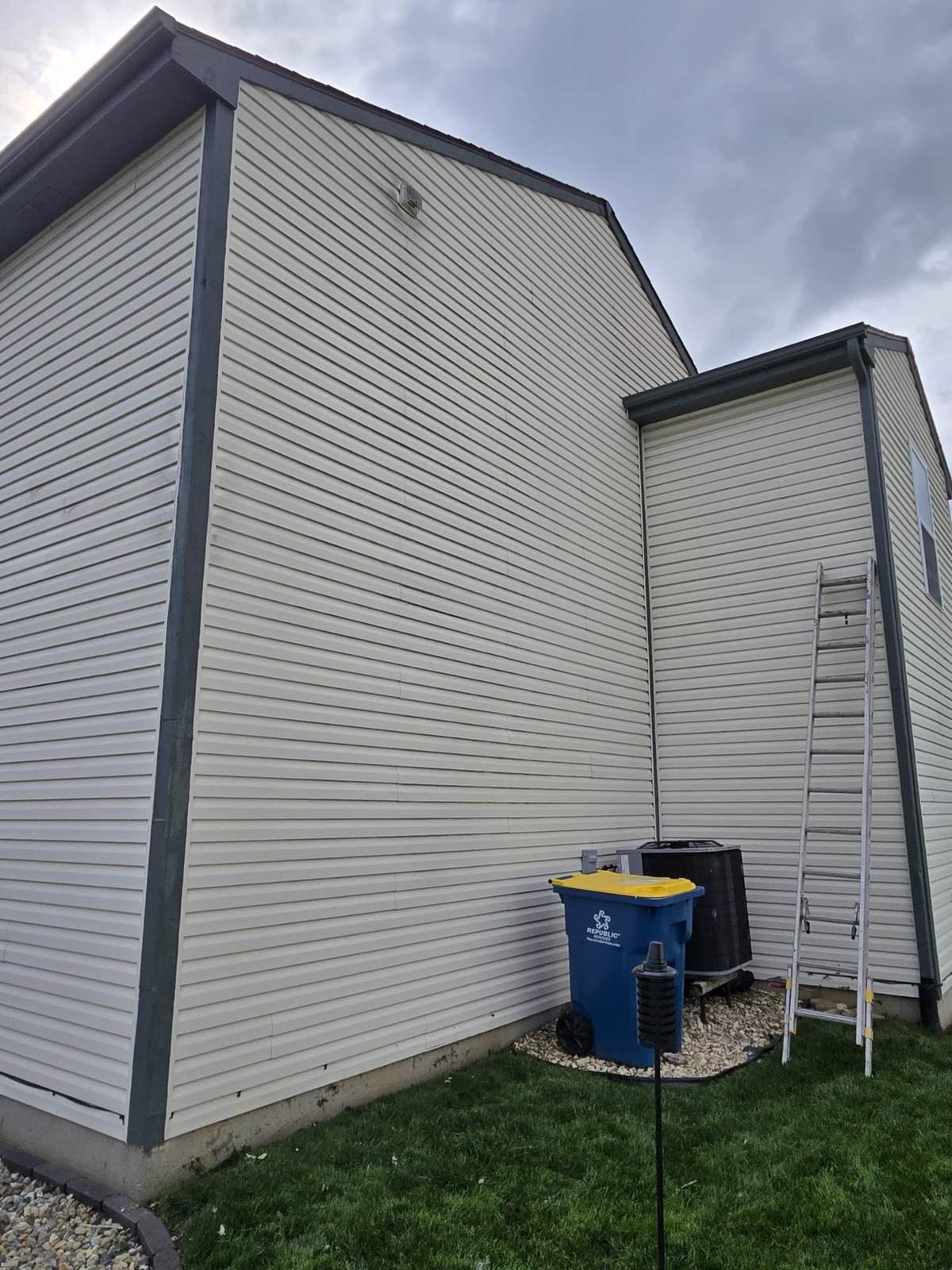 outside clean and paint job done Homerix Inc Westfield Indiana